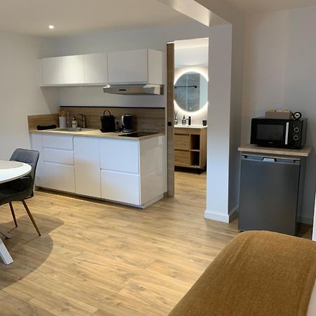 Studio Equipe Le Chasseland Chassieu Ngoại thất bức ảnh
