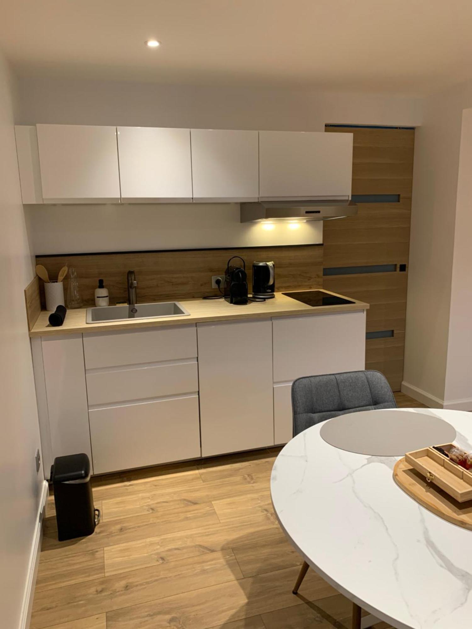 Studio Equipe Le Chasseland Chassieu Ngoại thất bức ảnh