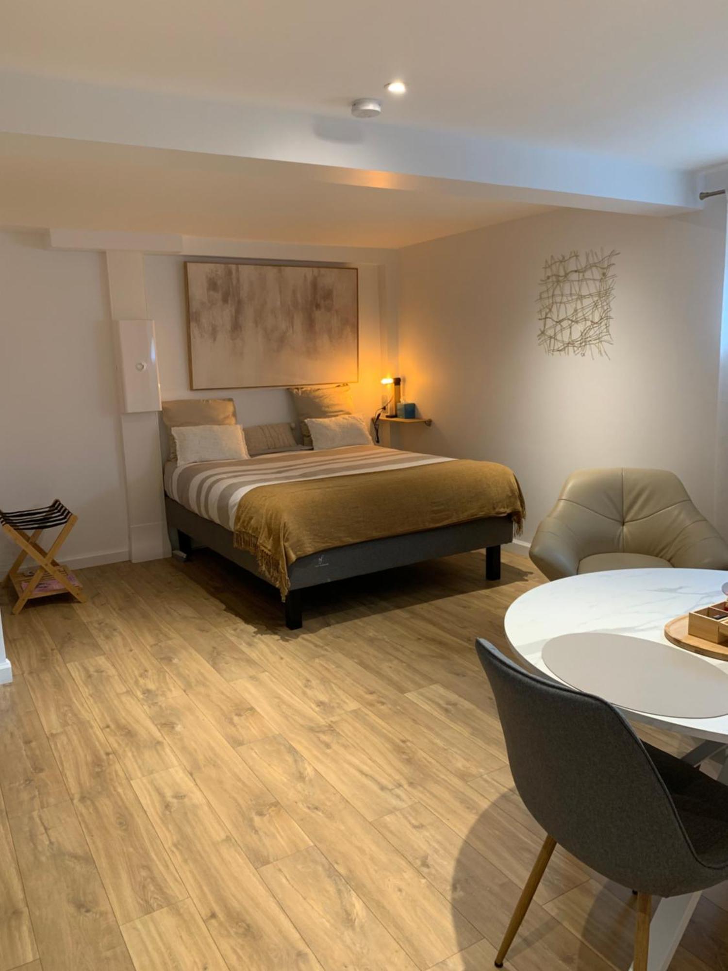 Studio Equipe Le Chasseland Chassieu Ngoại thất bức ảnh