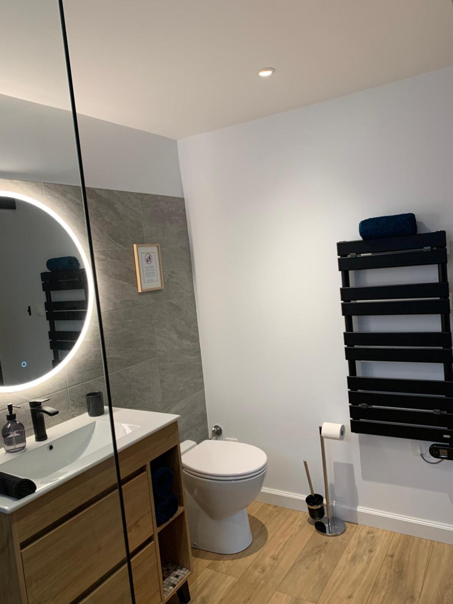 Studio Equipe Le Chasseland Chassieu Ngoại thất bức ảnh